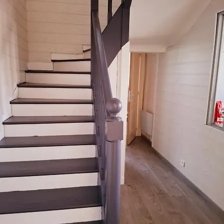 Maison Et En Rez De Chaussee 7 Ferienhaus *